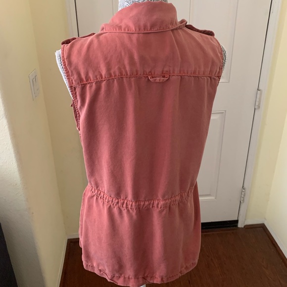 Sanctuary Red Utility Vest - Picture 5 of 7